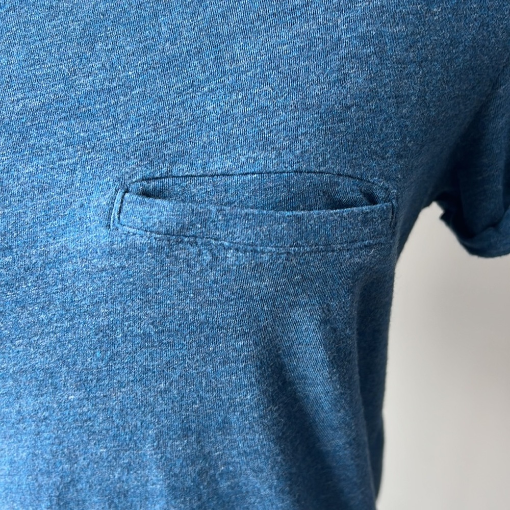 H&M Basic T-Shirt - Picture 4 of 10
